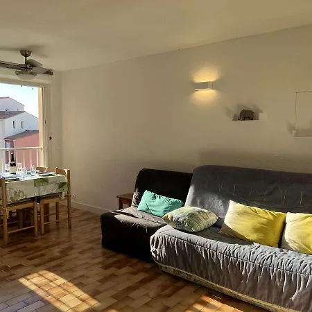 T2 Avec Ascenseur, Parking Proche - Fr-1-702-21 Appartement *